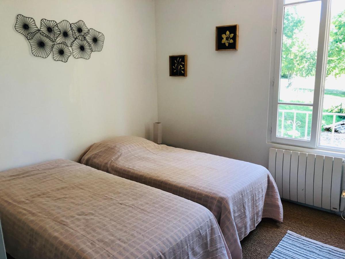 Du Manoir De L'etang Holiday home Marines